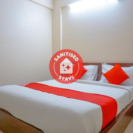 Oyo 81616 Omkar Executive Wagholi Экстерьер фото